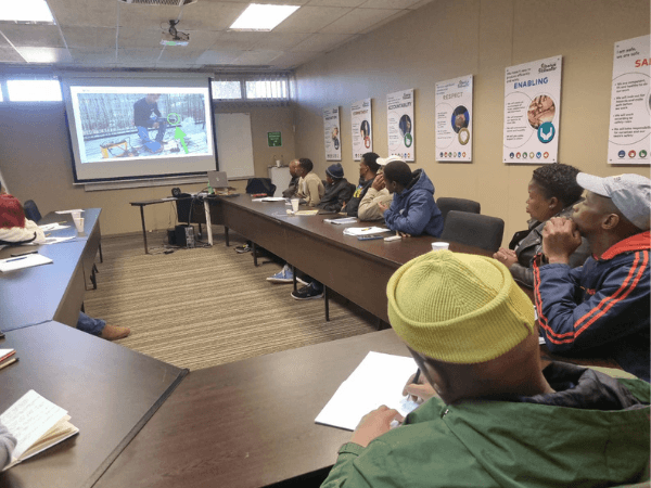 csr-community-esd-solar-training-17