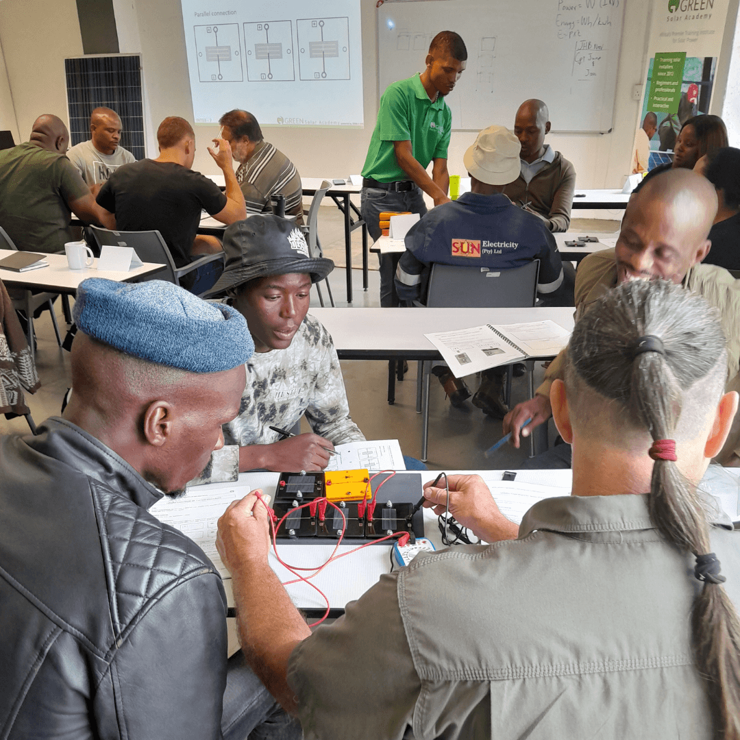 csr-community-esd-solar-training-2